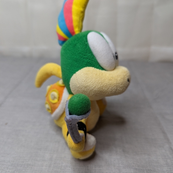 2014 Super Mario Bowser Son Koopaling Lemmy Koopa Plush Toy Rainbow Small 7" Tal - Picture 2 of 13